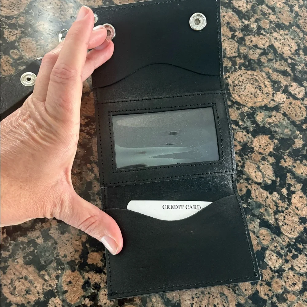 Keep on trucking wallet